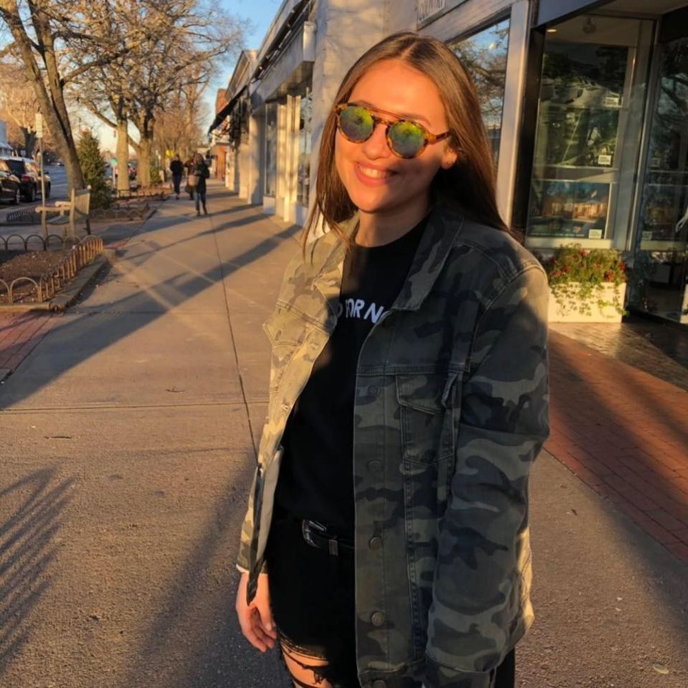 Meet your Posher, Harper